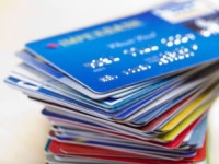 Consumers and Credit Cards - US - July 2016
