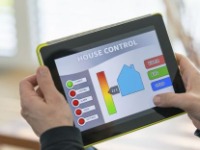 Connected Living - Smart Home and Integrated Devices - Canada - April 2016
