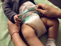 婴幼儿纸尿裤和湿巾 - 中国 - 2017年4月